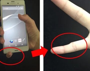 Smart phone pinky