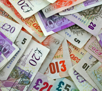 Money 360x320